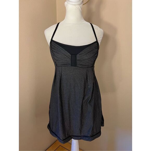 Lululemon Black Heathered Charcoal Gray Graceful Flow Tank Top Size 6 - Picture 1 of 7